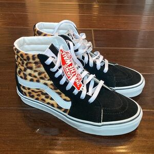 Brand New - Womans High Top Vans, Size 8, Leopard Print.